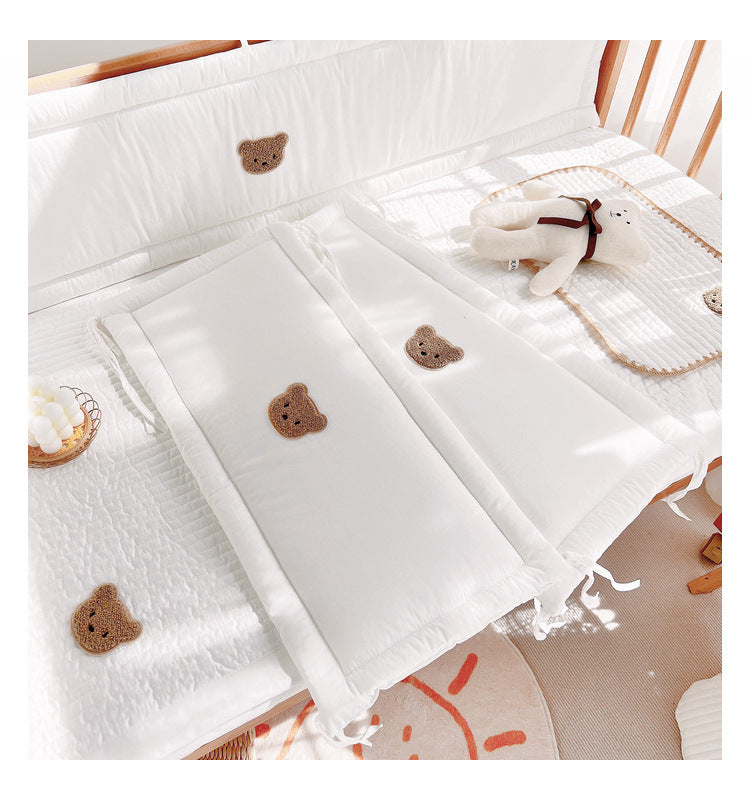 joli tour de lit respirant blanc