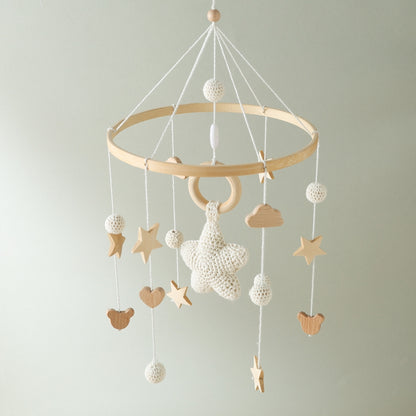 adorable mobile lit bébé bois avec 
étoile