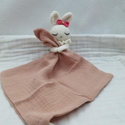 beau doudou lapin vieux rose