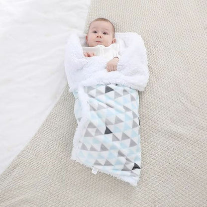 bebe enveloppe couverture bebe bleue