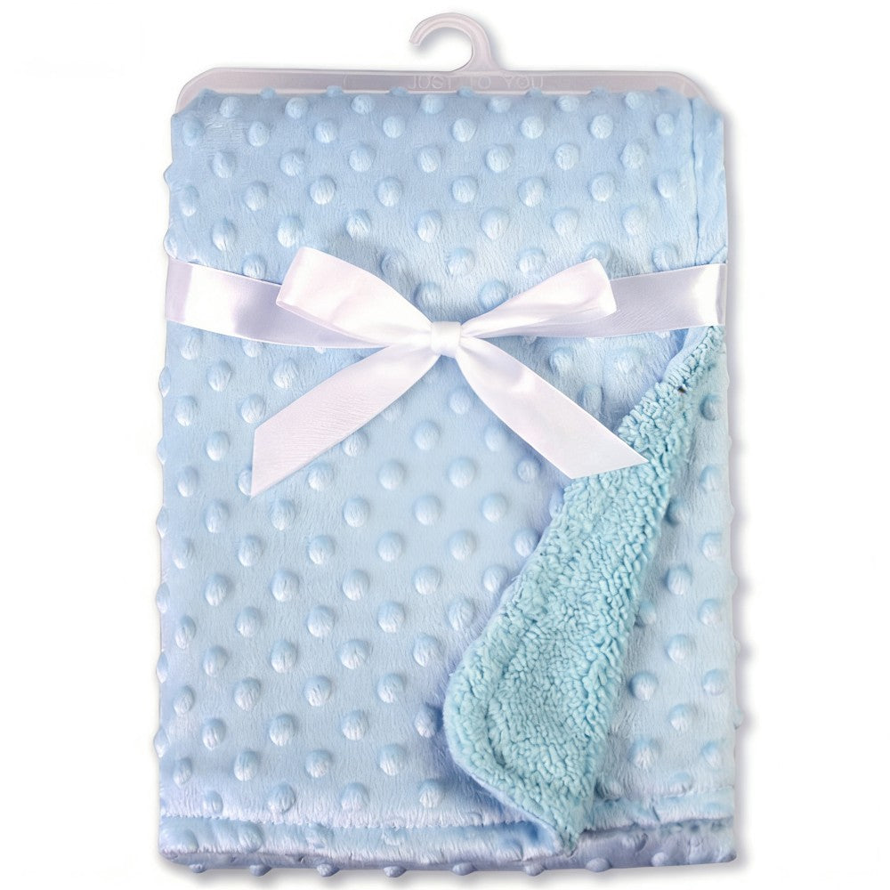 belle couverture bébé bleue