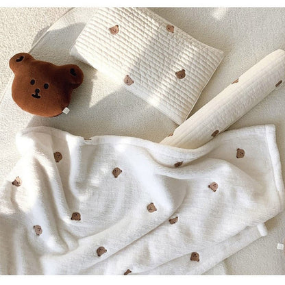 chic couverture bebe motif tete ours