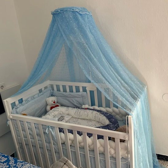 Ciel de lit bébé cocon bleu