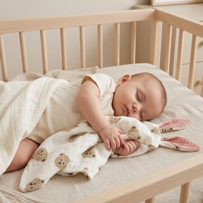 Doudou bébé fille tête ourson
