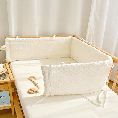 joli tour de lit bebe beige