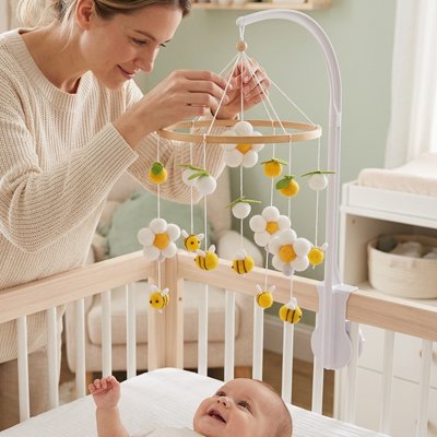 mobile bebe abeille fleurs suspendu