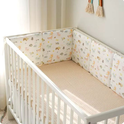 Tour de lit bébé multicolre animaux