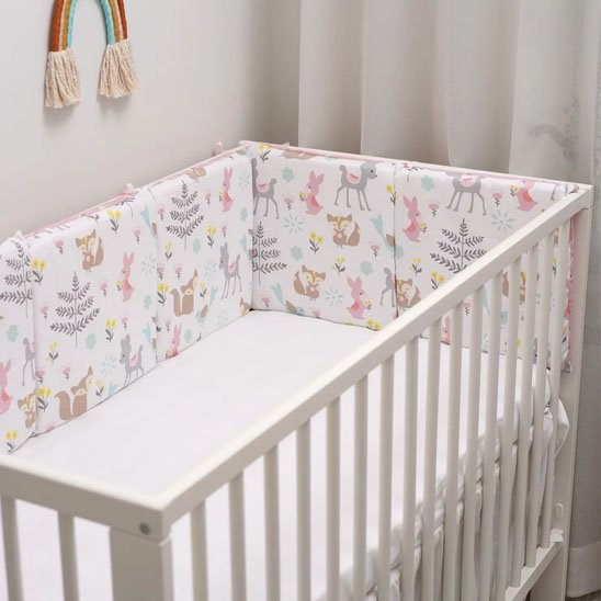 tour de lit bébé sapin ecureil