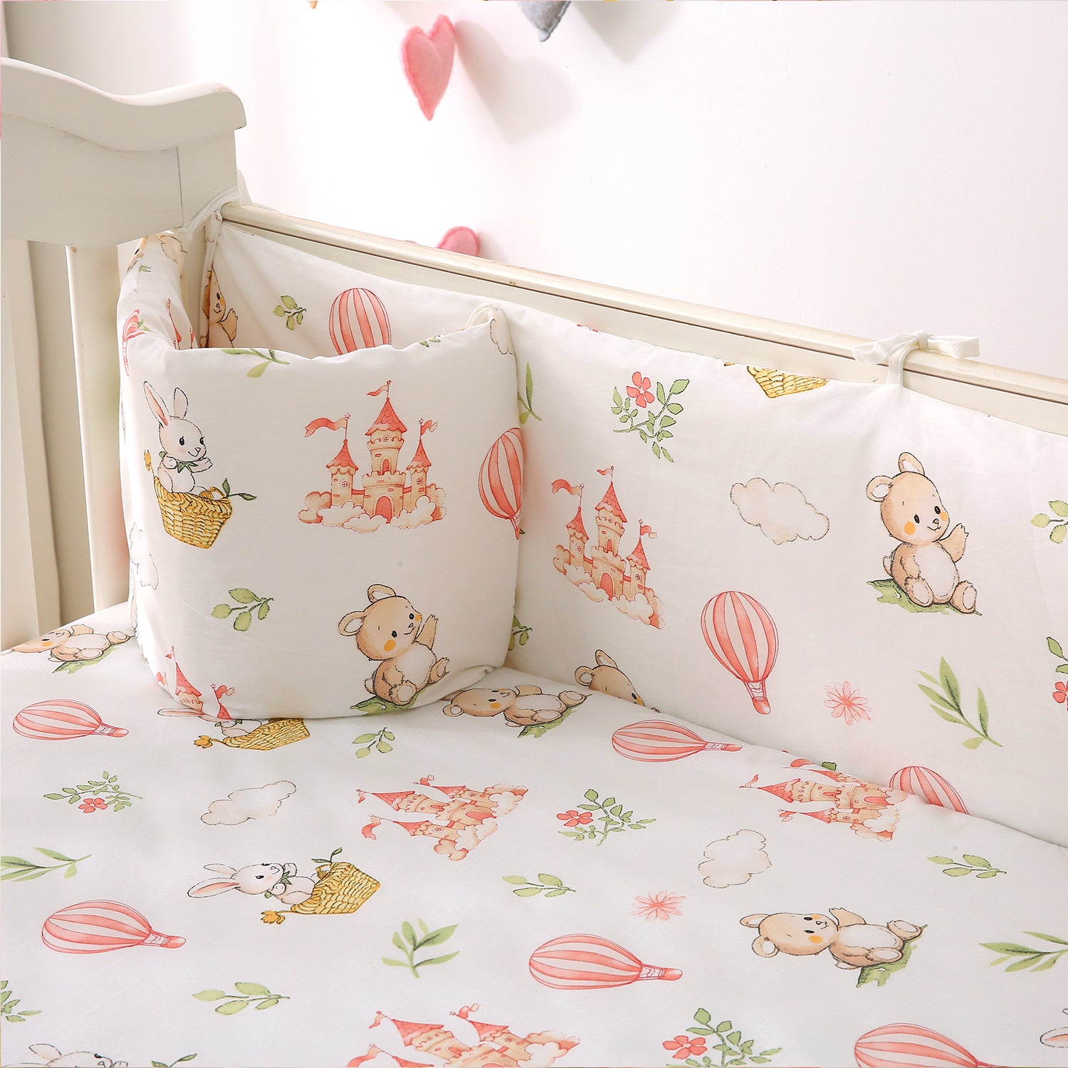 tour de lit pour bebe safari