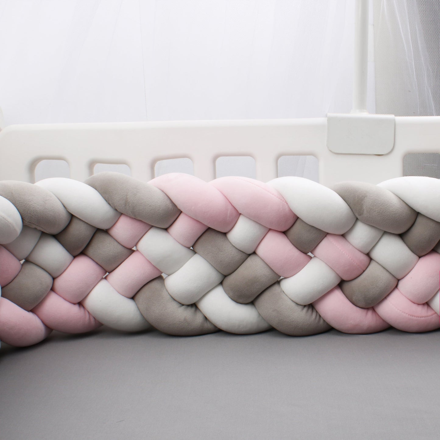tresse de lit bebe rose gris blanc